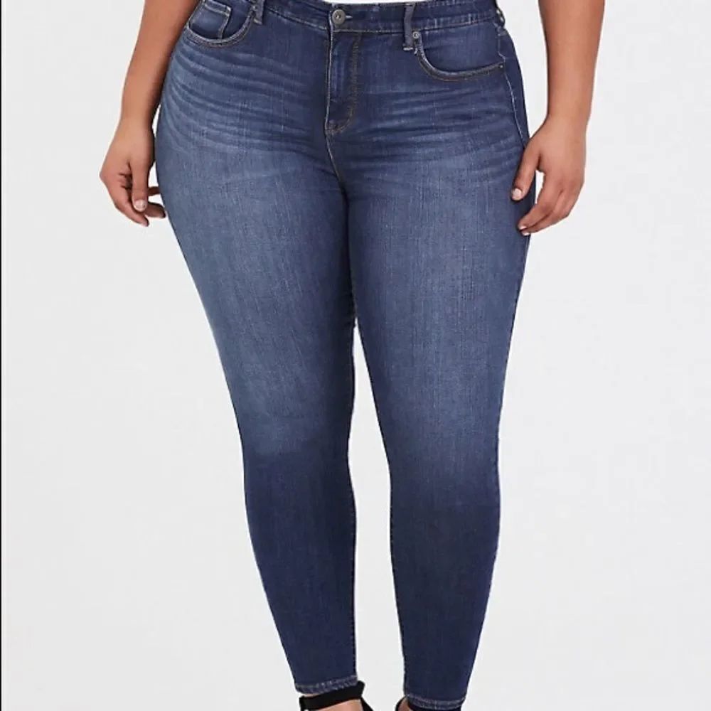 ✨2xHP✨SKY HIGH SKINNY JEAN - PREMIUM STRETCH DARK WASH✨